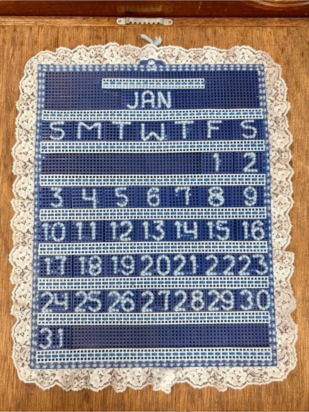 NOS VTG Handmade Needlepoint Perpetual Calendar Latch Hook Lace Edge All Pieces